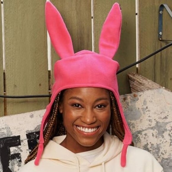 Louise Belcher Adult Costume - Picture 12 of 15